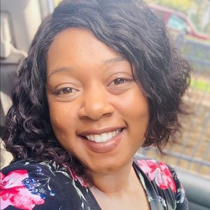 Meet your Posher, Demicka